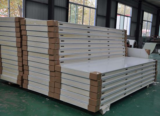 拼裝式(掛鉤式)聚氨酯冷庫板